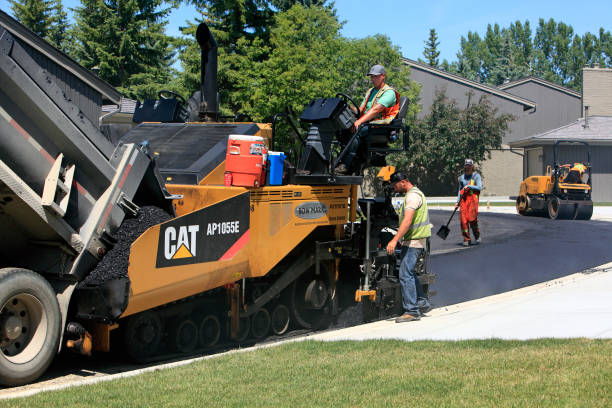 Best Interlocking Driveway Pavers  in Batesville, MS